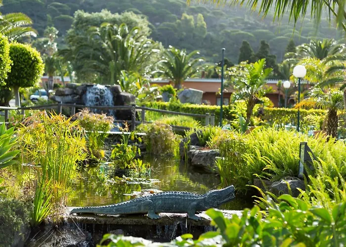 فندق Punta Sur 3*