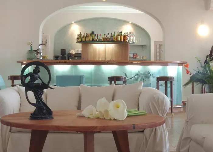 فندق Punta Sur تريفة