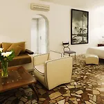 Punta Sur Hotel 3*